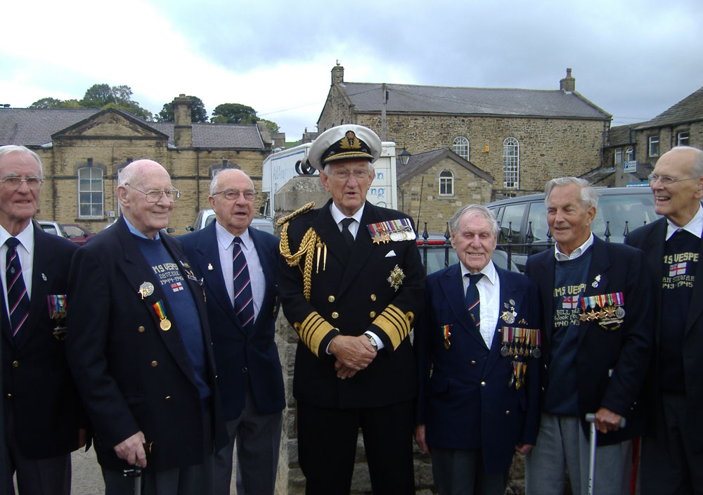 The veterans meet at the unveiling of the canalside memorial to the adoption of HMS Vesper by Skipton in 2007